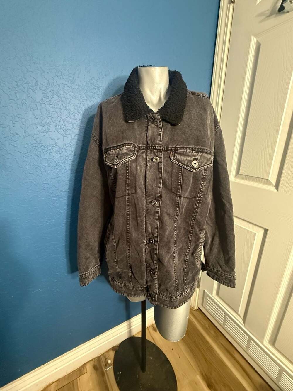 Levi's Long Sherpa Denim Trucker Jacket Black Acid Wash